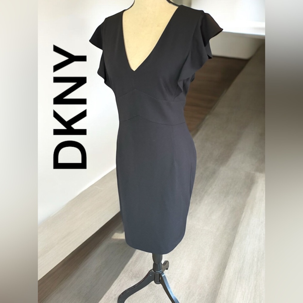 DKNY-NWT Size 12 Black A-Line, Flutter
Sleeve Sheath Dress Back Gold Zipper NEW! - Picture 10 of 13
